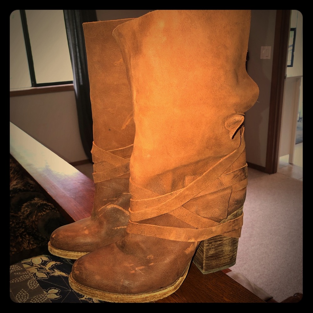 Free People boots size 41